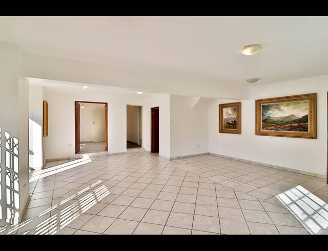 4 BEDROOM HOUSE SOLD IN PRETORIUSPARK